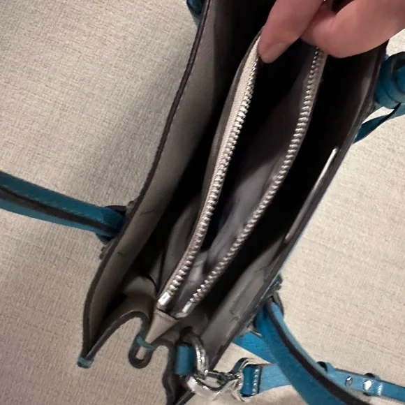 Michael Kors Purse - Picture 5 of 5